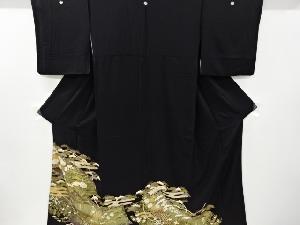 リサイクル　鶴に松菊模様刺繍留袖(比翼付き)